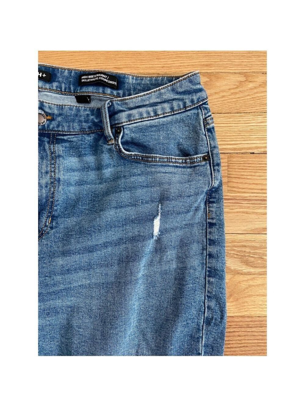 Joe Fresh Women’s Blue Distressed Straight Leg Jeans Size 18W - Picture 4 of 9